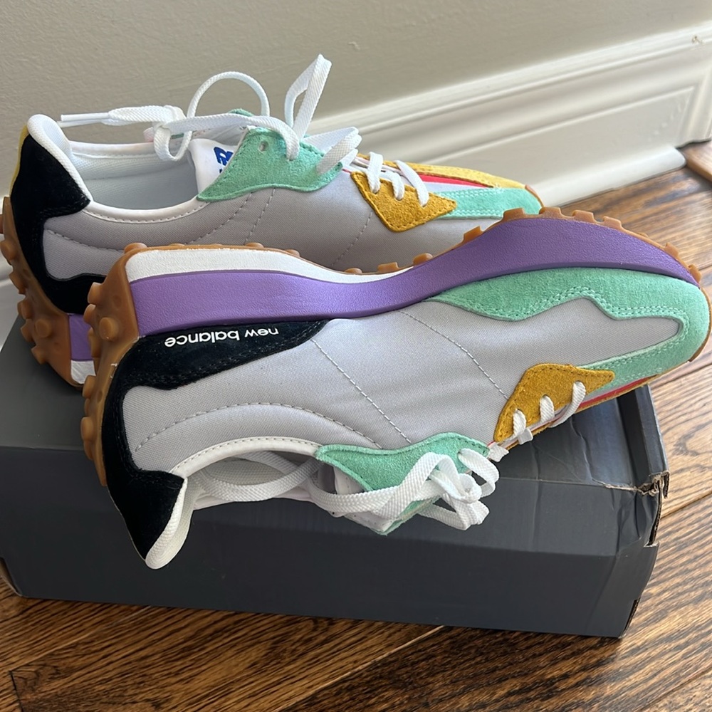 Brand new New Balance 327 Neo Flame - Picture 2 of 7